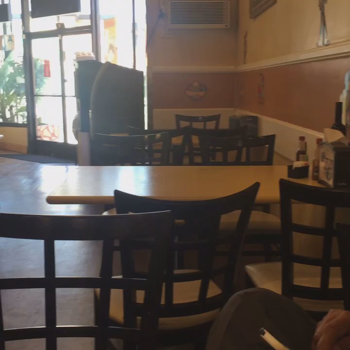 La Cenaduria - Video of what La Cenaduria looks like inside - Mexican Near Me - Los Angeles, California