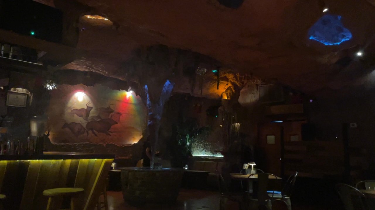 La Caverna - New American Near Me - New York, New York