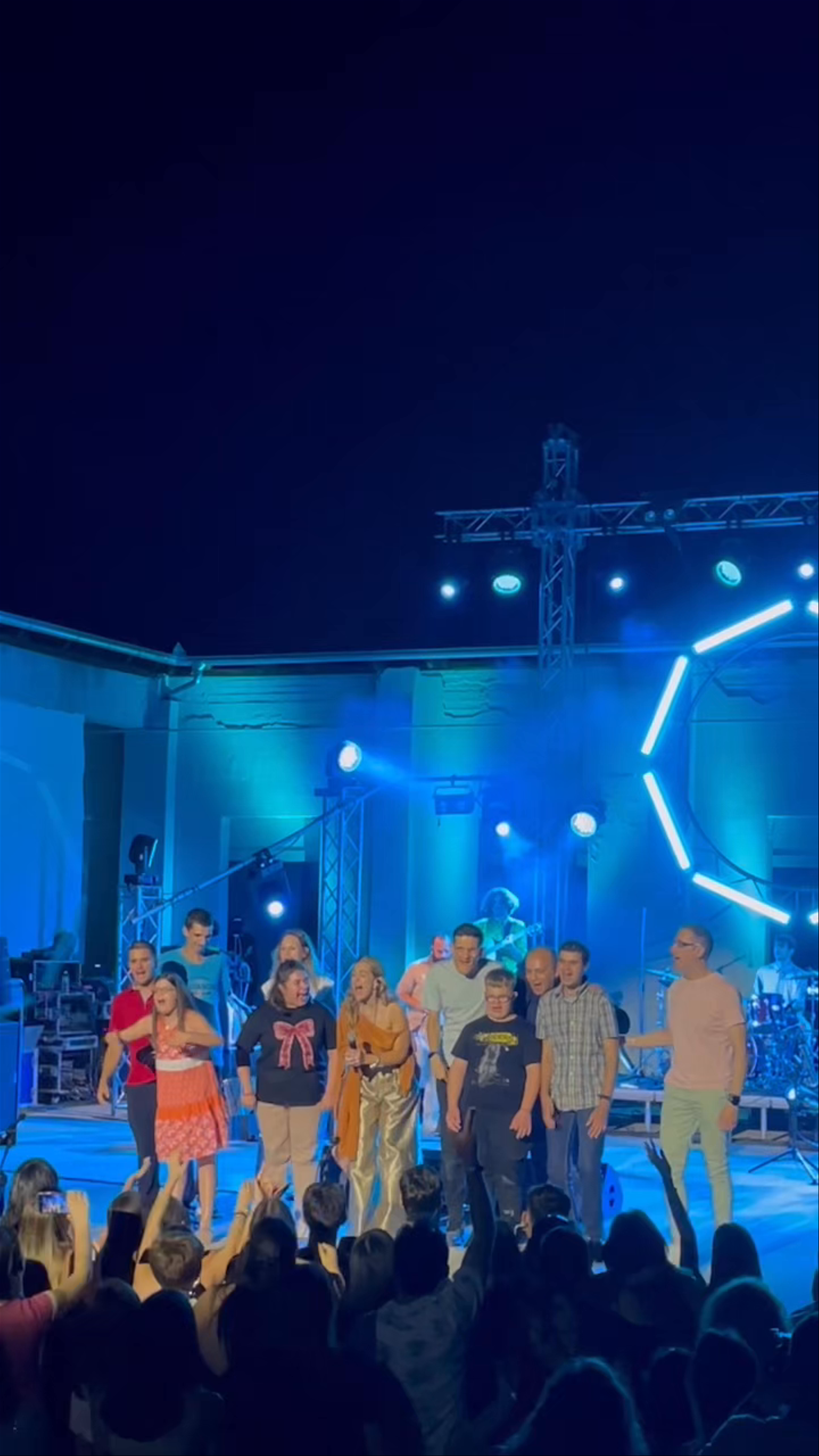 Vibrant Evening Show at Grove Theatre Melina Merkouri, Veria
