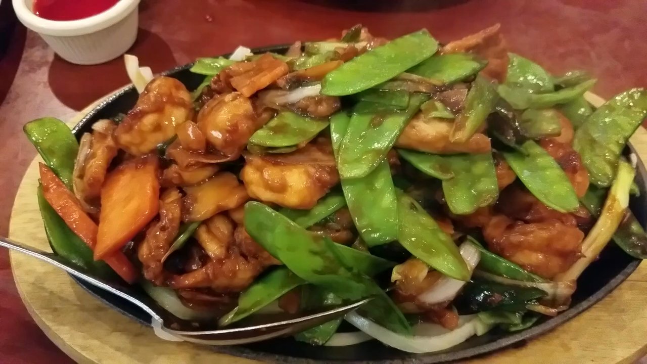 Huang Garden - Sizzling Chicken and Shrimp - Chinese Near Me - Johnstown, Colorado