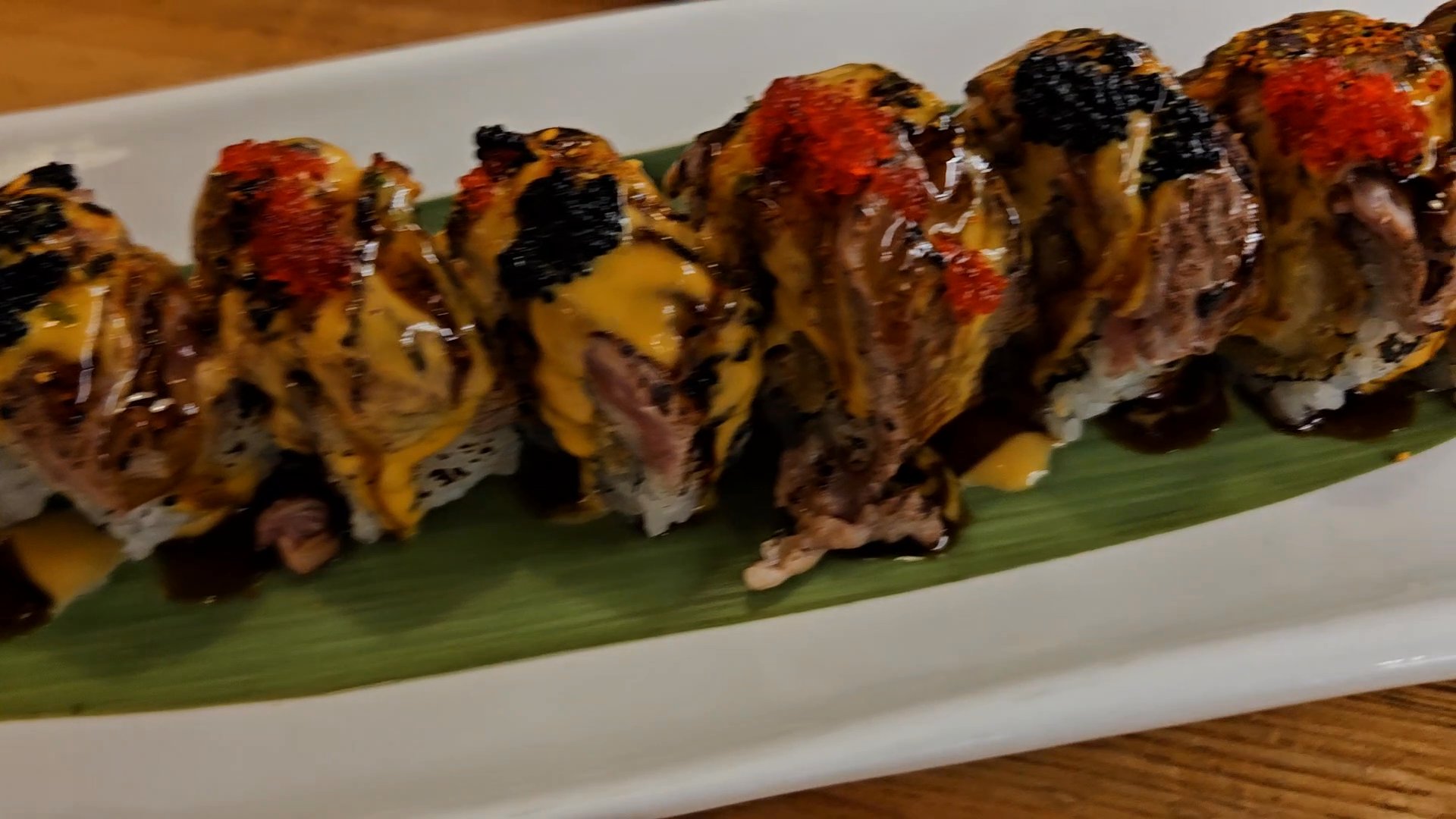 ごじごじ ✨ NEW ✨ Wild Goji Revolving Sushi & Bar , a delicious