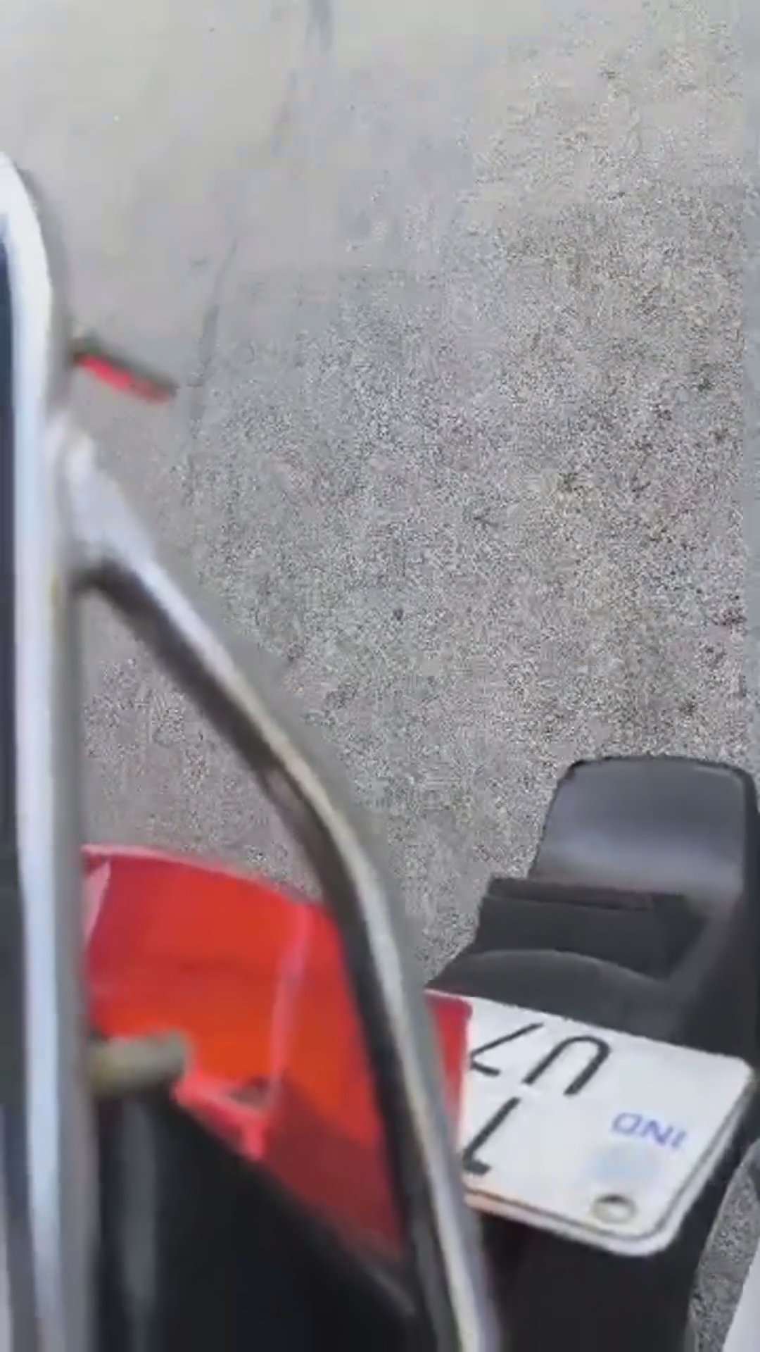 Walk-around video thumbnail
