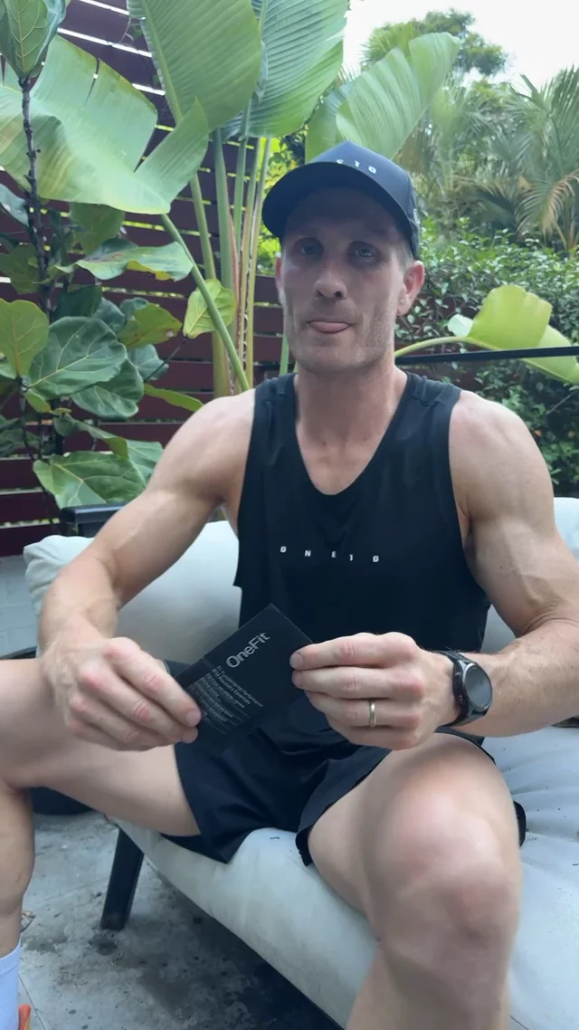 Still from a FON customer video review