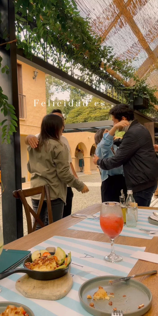 Comiendo rico en Romero