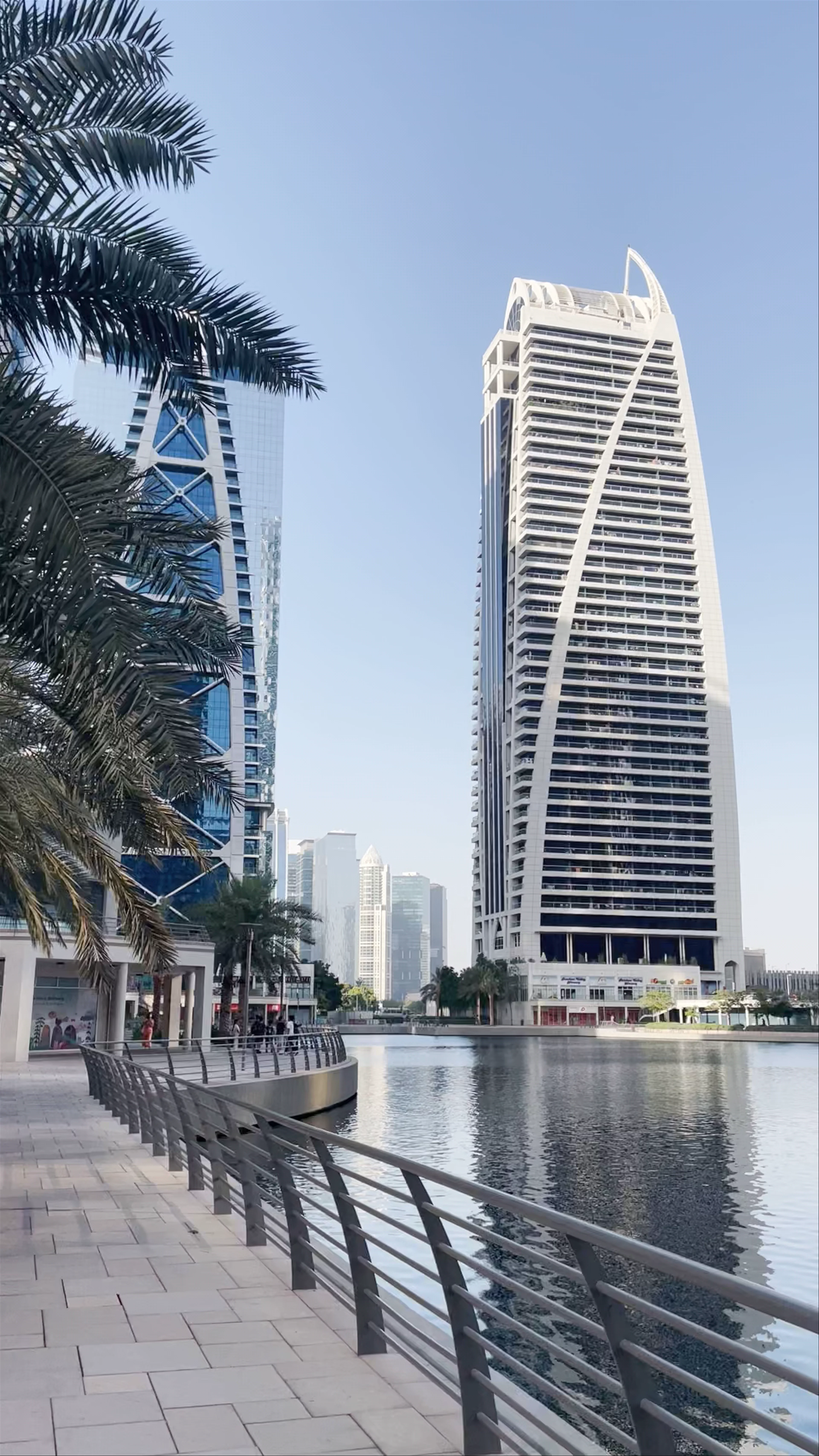 Jumeirah Lakes Towers Park