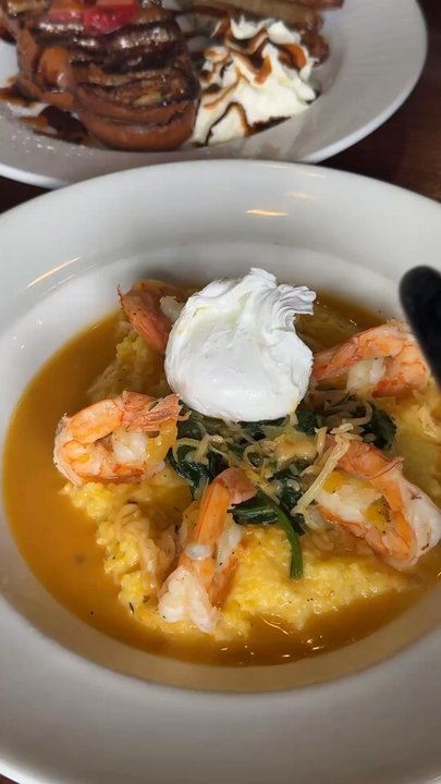 The Daily Dish - Shrimp and grits - American Near Me - Silver Spring, Maryland