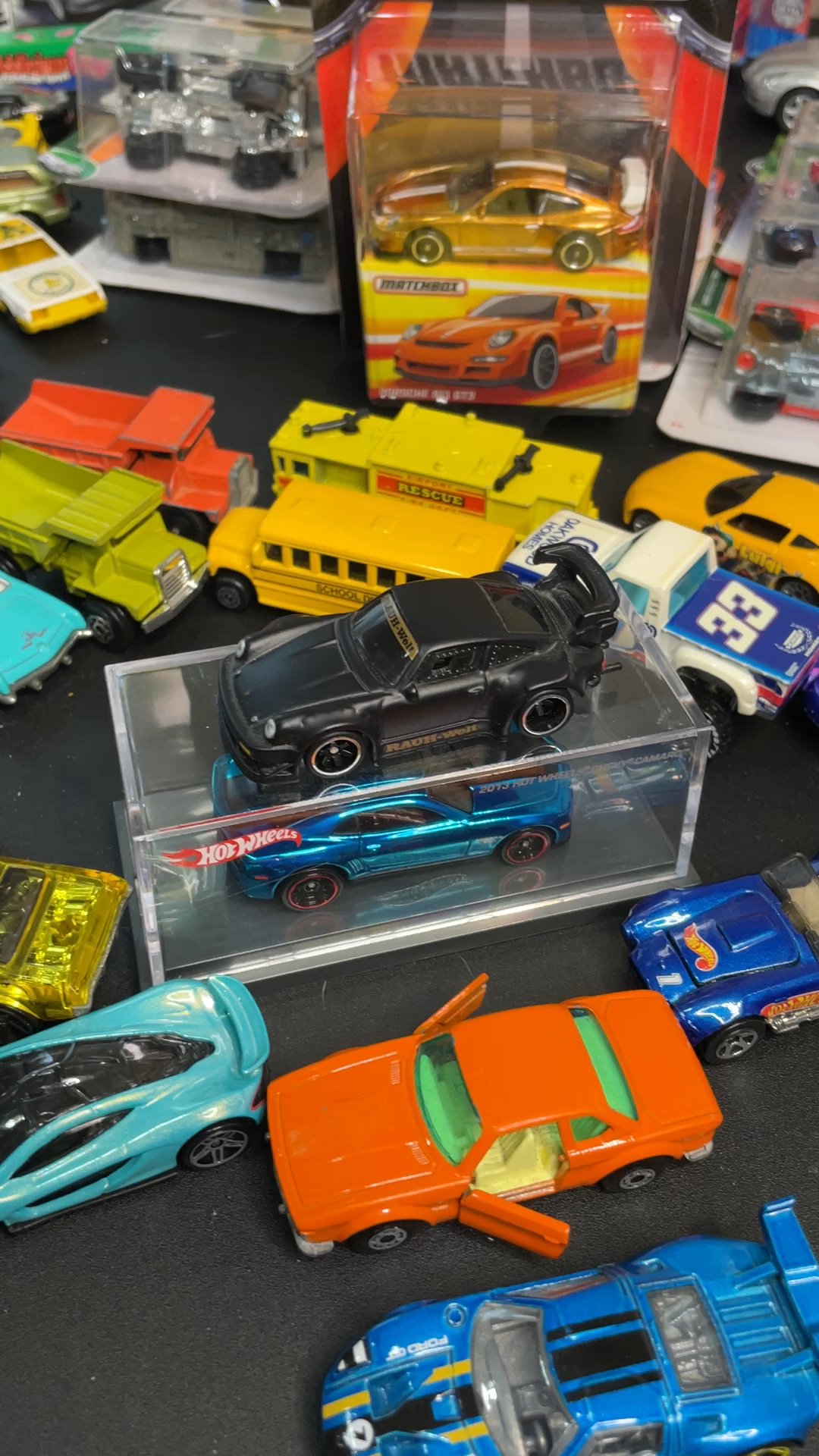 Whatnot Hanging Out With Some Hot Wheels Livestream By Guxximane Diecastcars 8810