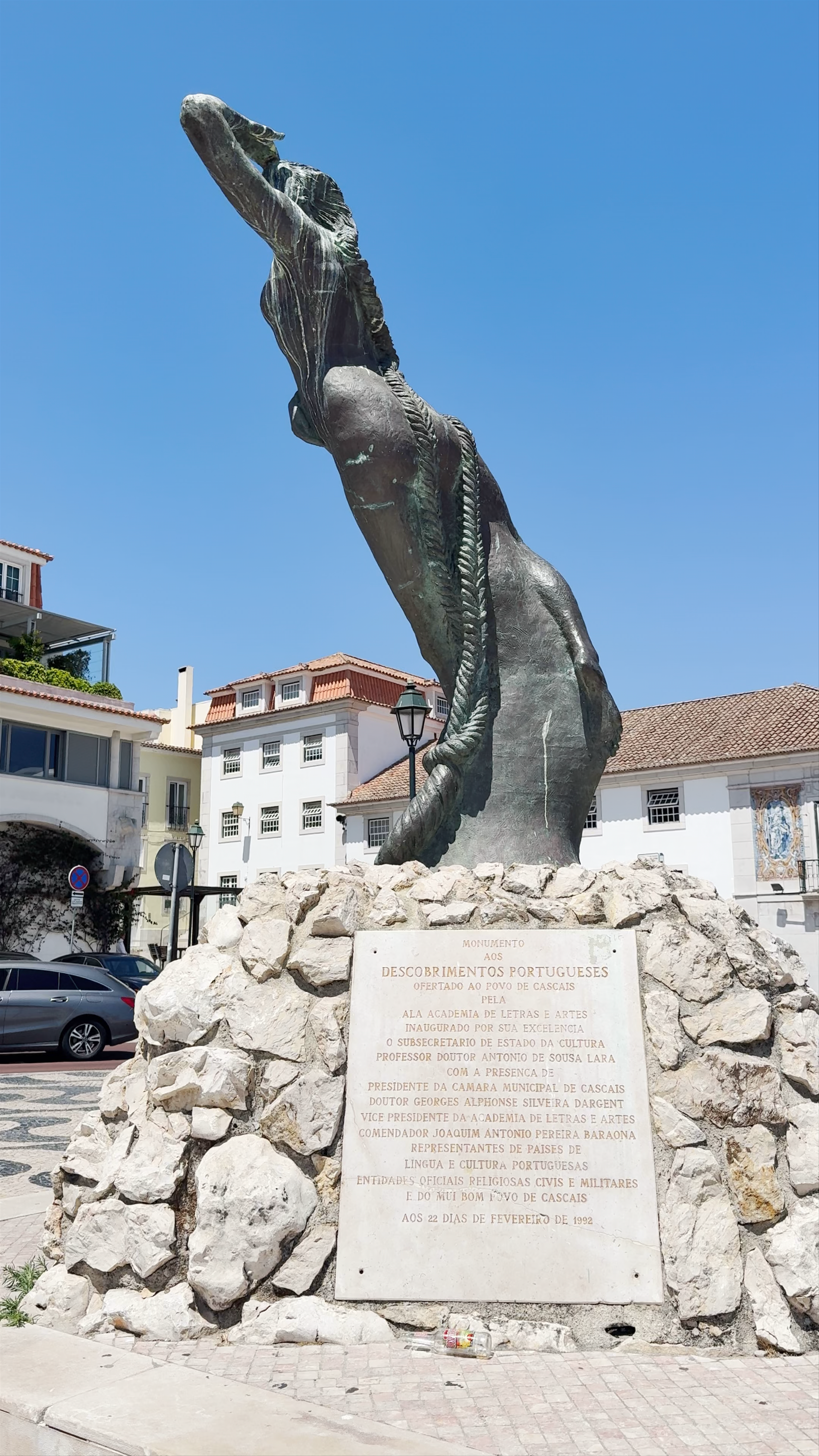 Monumento aos Descobrimentos Portugueses in Cascais: A Majestic Tribute Under Clear Blue Skies