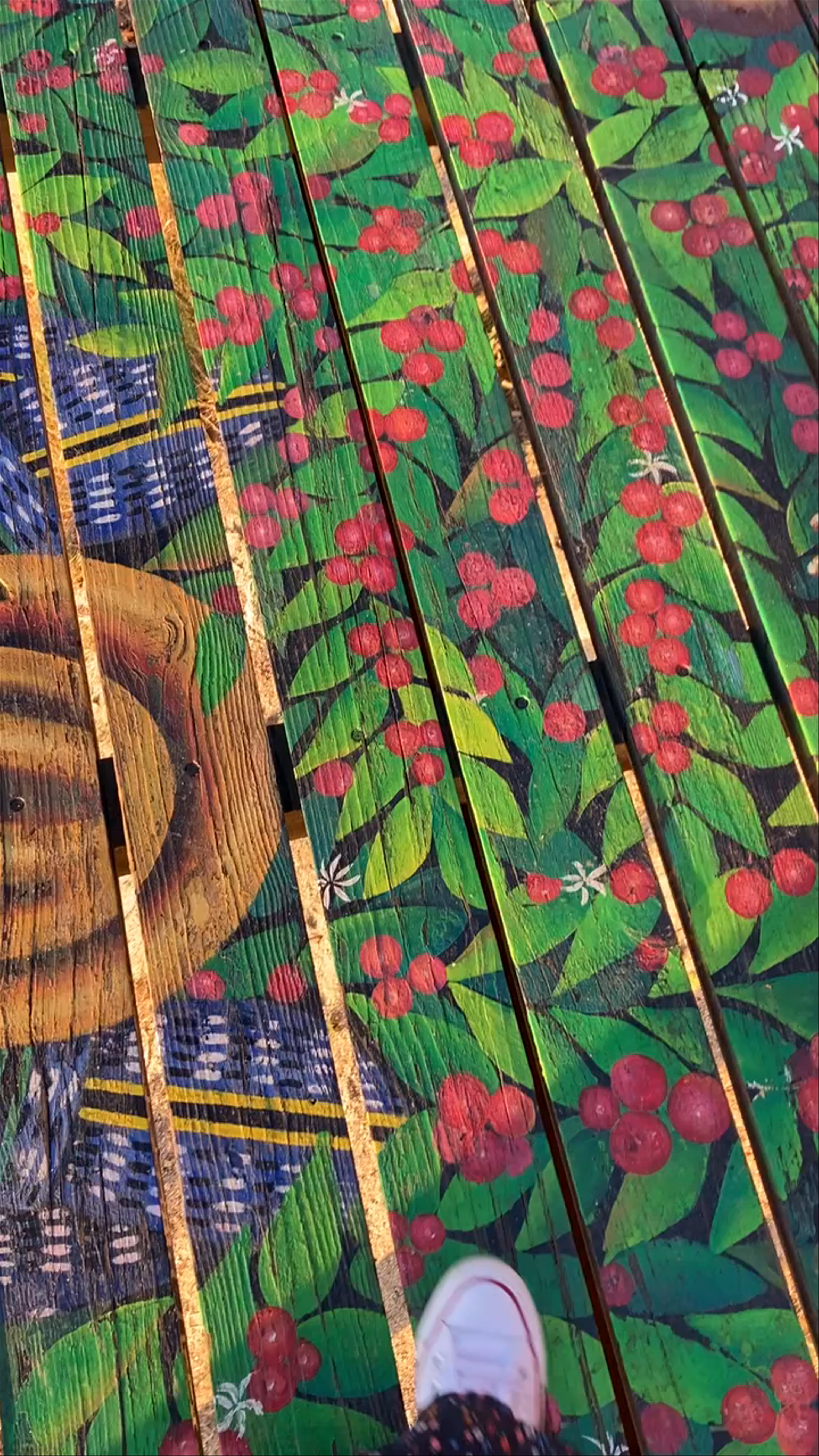 Mirador Kaqasiiwaan: Vibrant Art and Nature in San Juan La Laguna