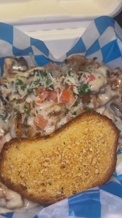 Dave & Buster's Modesto - Blackened Chicken Alfredo - Arcades Near Me - Modesto, California