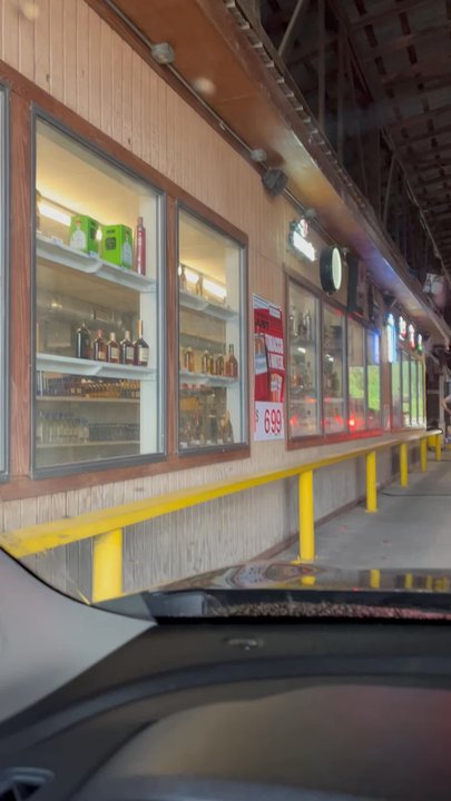 Daiquiri Station - Drive through - Dive Bars Near Me - Leesville, Louisiana
