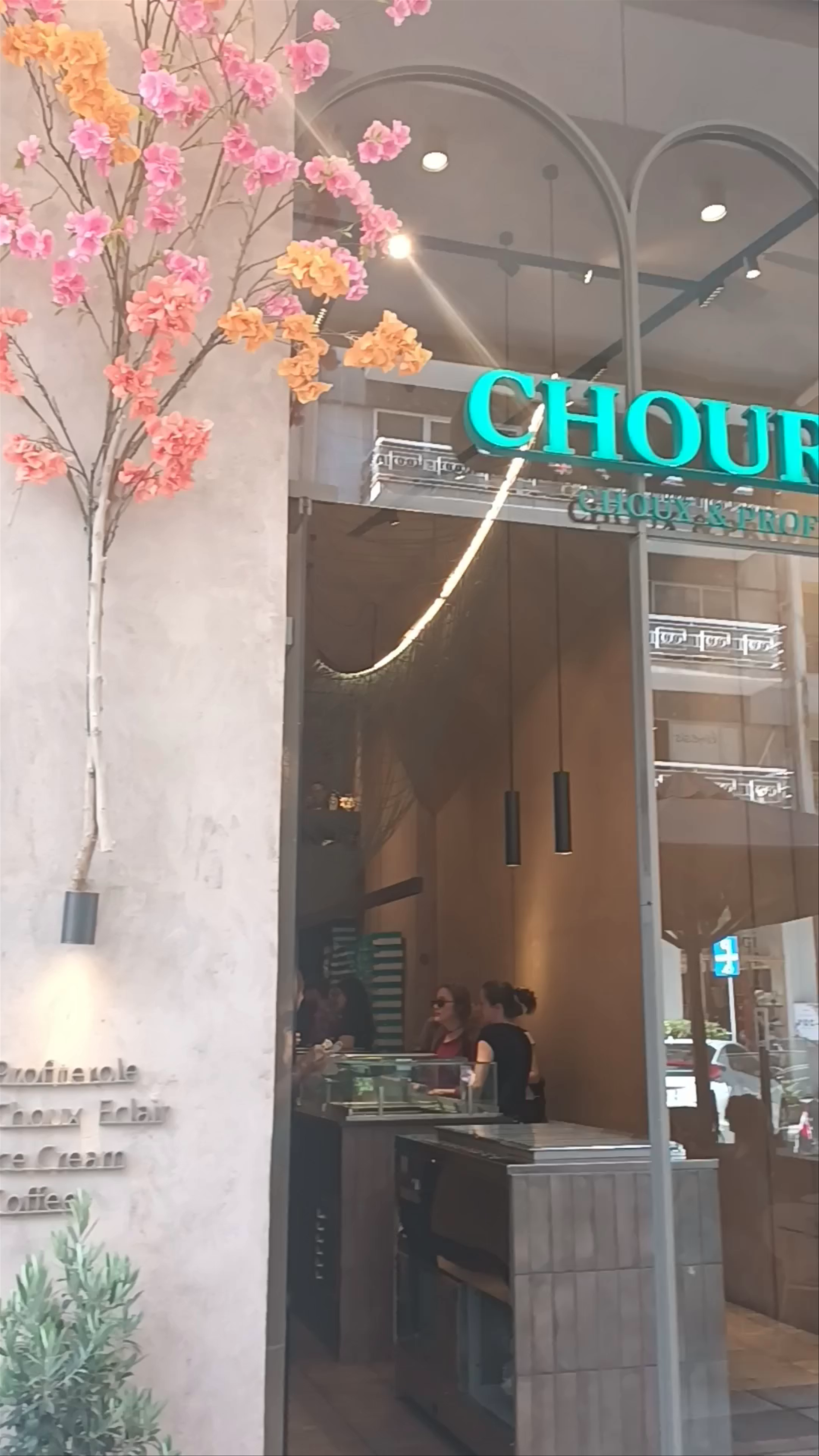 Choureál | Choux & Profiterole