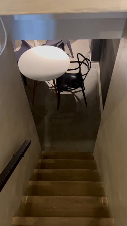 Isle of Coffee - Downstairs seating area - Coffee & Tea Near Me - Toronto, Ontario
