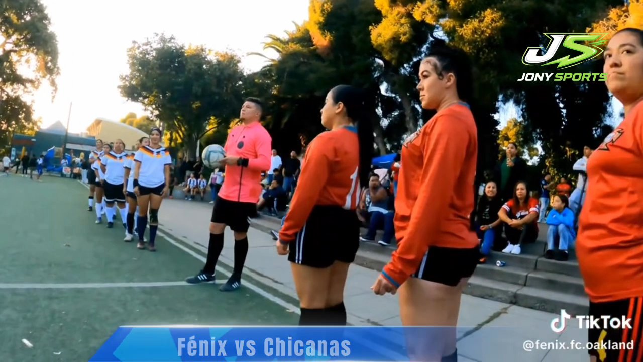 Fénix 🆚 Chicanas — two teams, one championship! 🏆