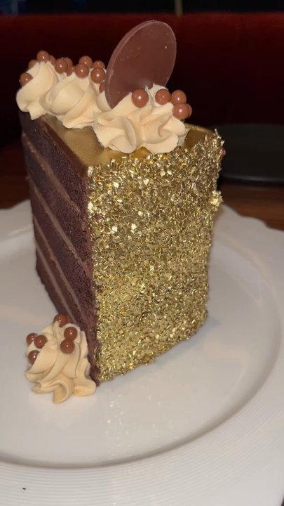 Papi Steak Miami Beach - 5 layer $29 chocolate cake, so divine! - Steakhouses Near Me - Miami Beach, Florida