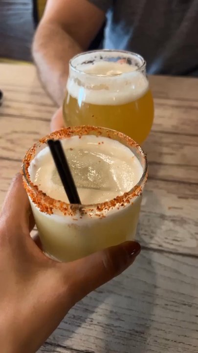 801 Craft Kitchen & Spirits - New American Near Me - Belmar, New Jersey