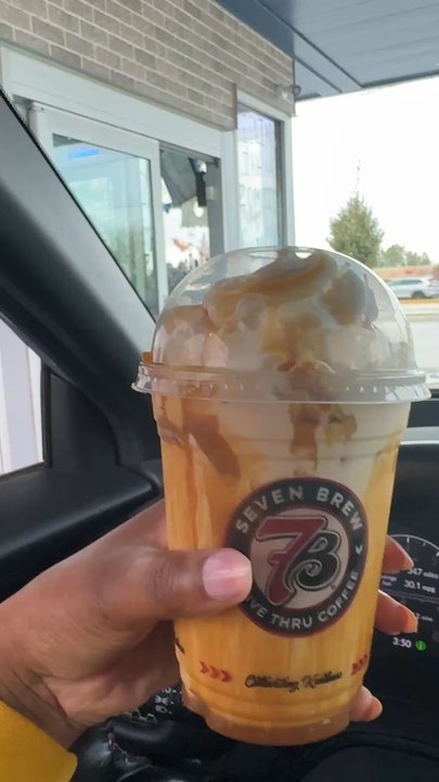 7 Brew Coffee - Cinnamon roll with whipped cream and caramel Frappuccino - Coffee & Tea Near Me - Dyer, Indiana