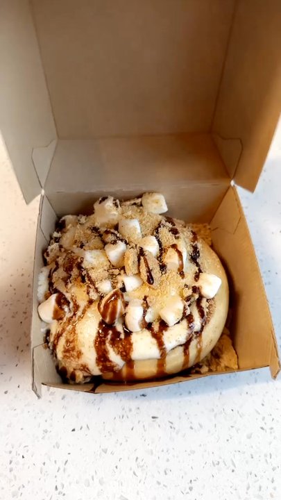 Cinnaholic - Campfire Smores Roll - Bakeries Near Me - Metuchen, New Jersey