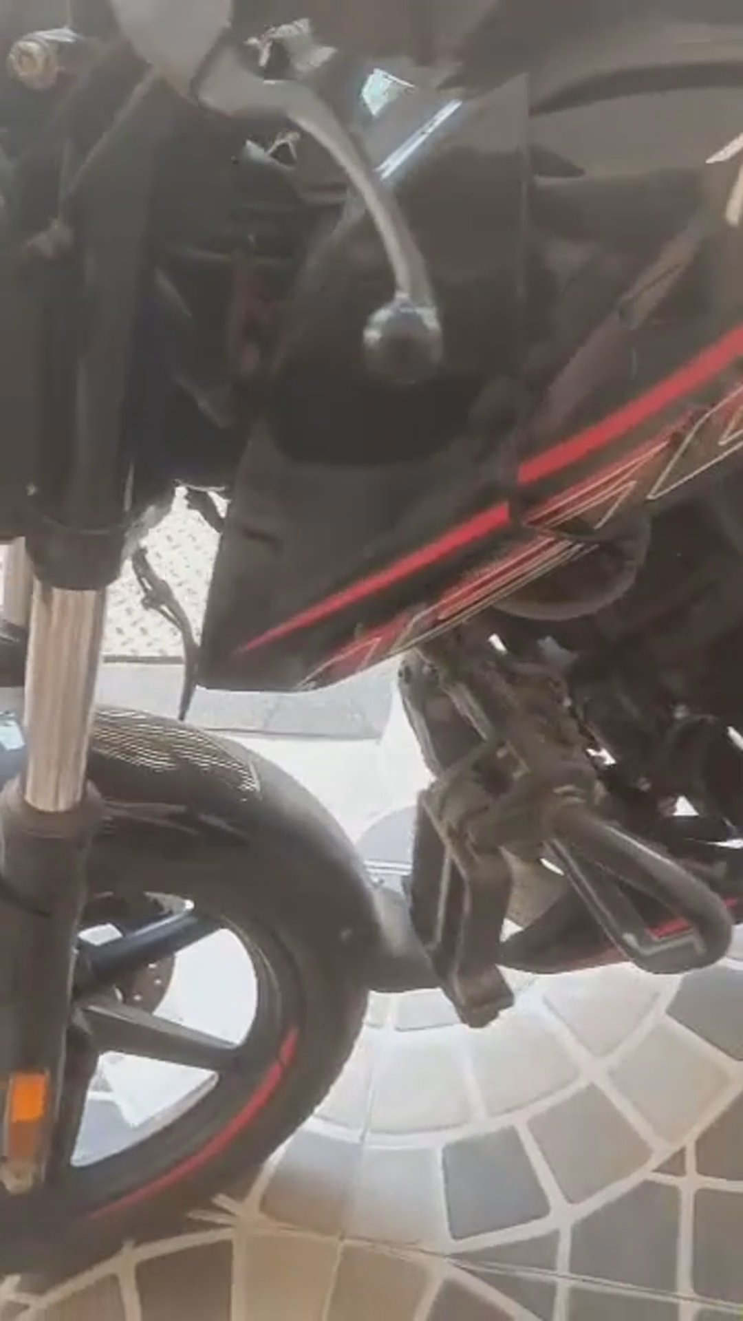 Walk-around video thumbnail