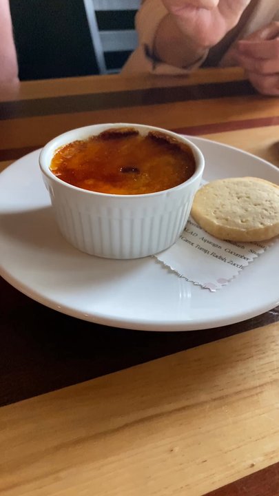 La Bottega - Crème Brûlée in motion - Delis Near Me - Vancouver, Washington