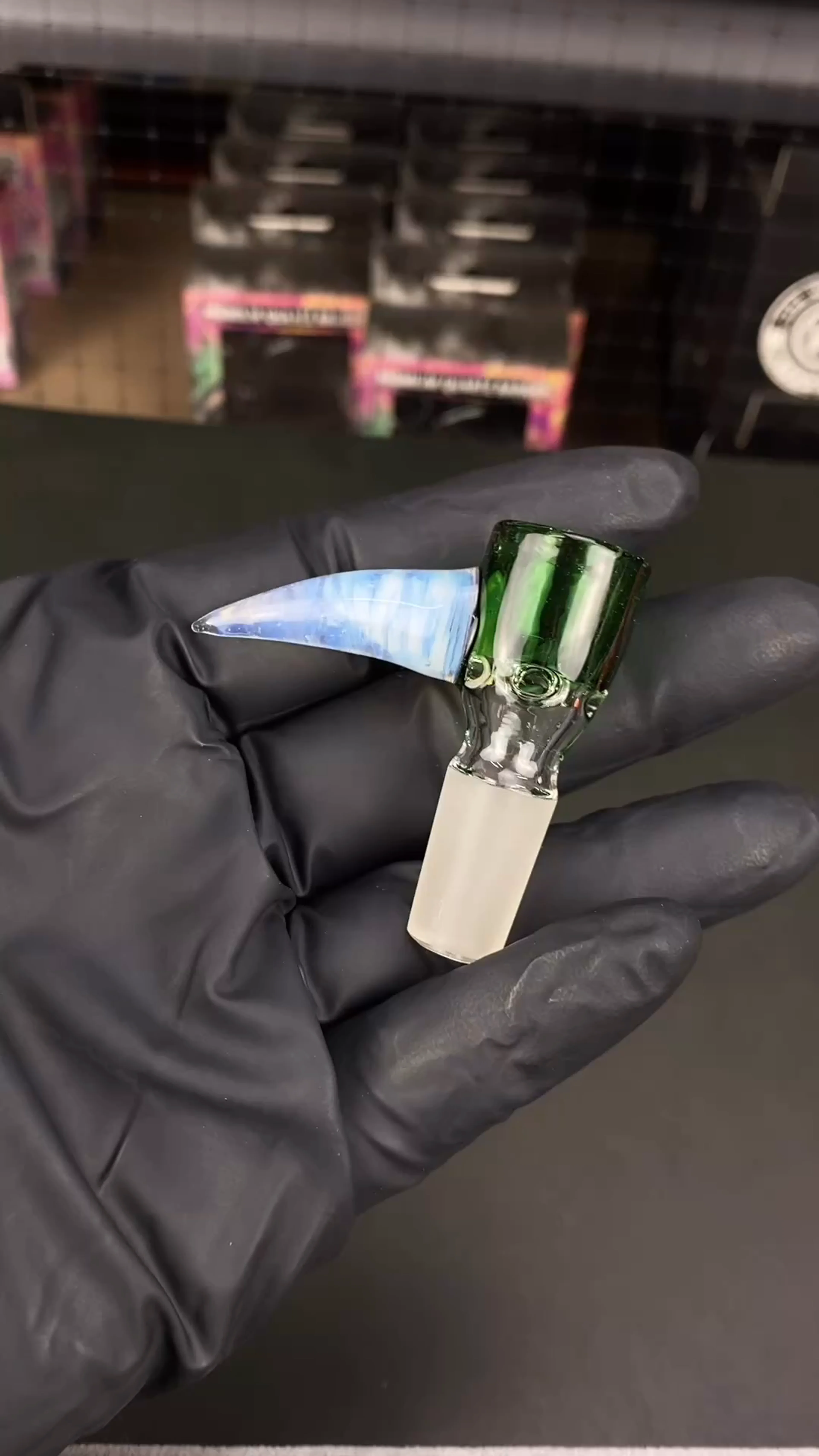Preview pic of 14mm 4-Hole Glass Bowl Slide by Magizle