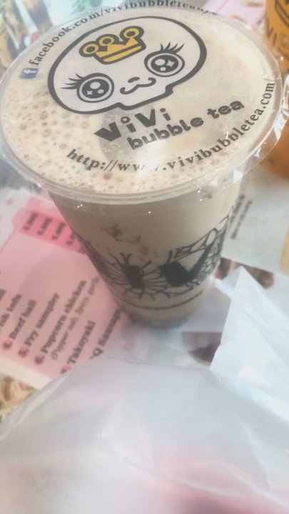 ViVi Bubble Tea & Cafe - Milk tea with purple rice and ViVi Signature Fruit Tea - Bubble Tea Near Me - Concord, North Carolina