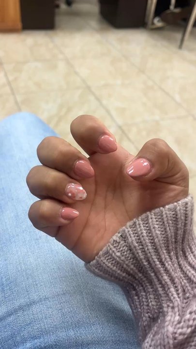 Ana's Nails & Spa - Nail Salons Near Me - Bellflower, California
