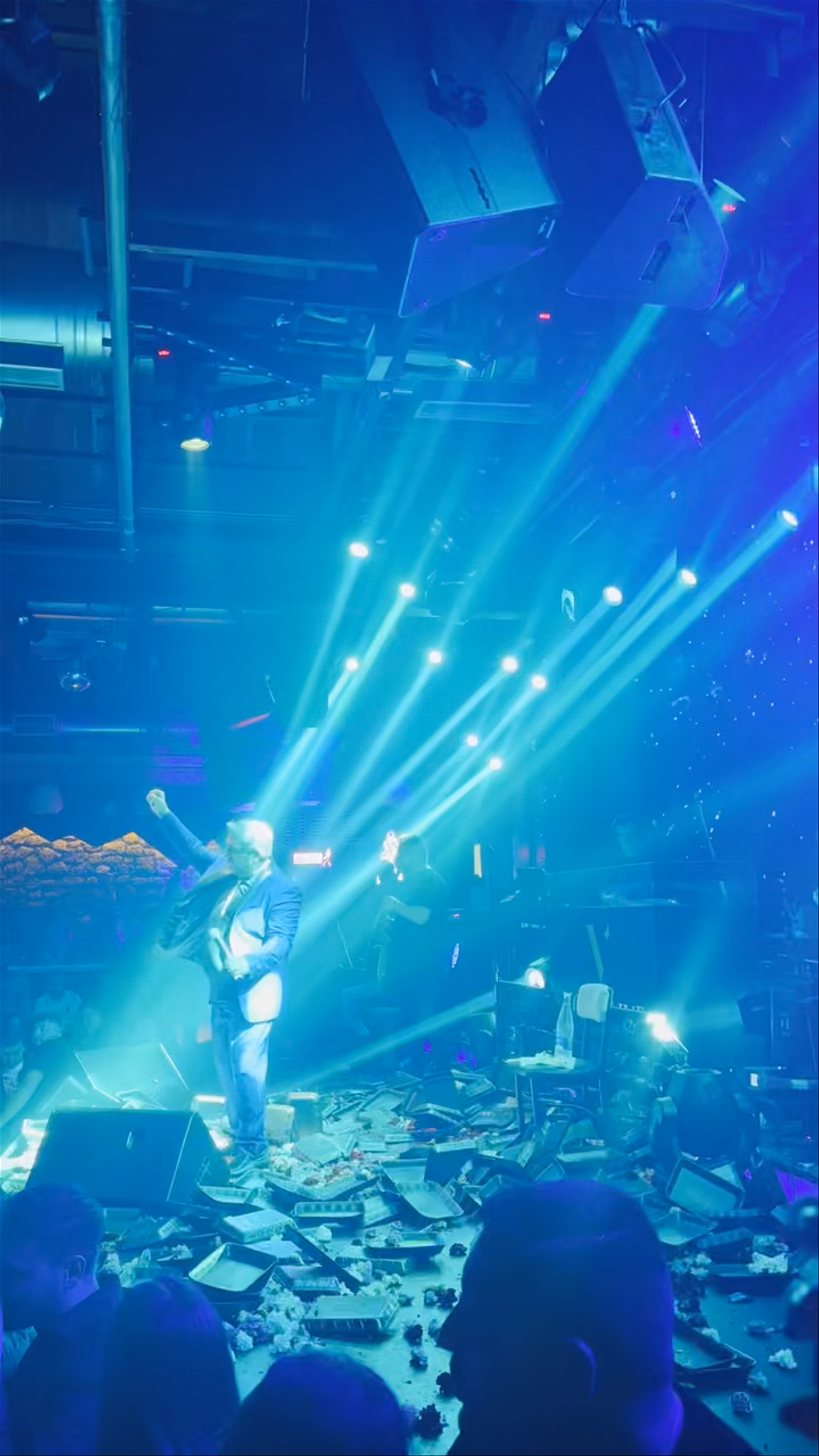 Electric Nightlife at Voice Live Clubing in Veria, Greece