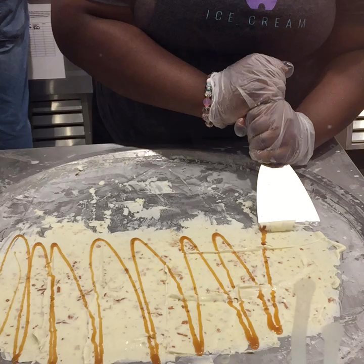 Simply Rolled Ice Cream - Ice Cream & Frozen Yogurt Near Me - Cincinnati, Ohio