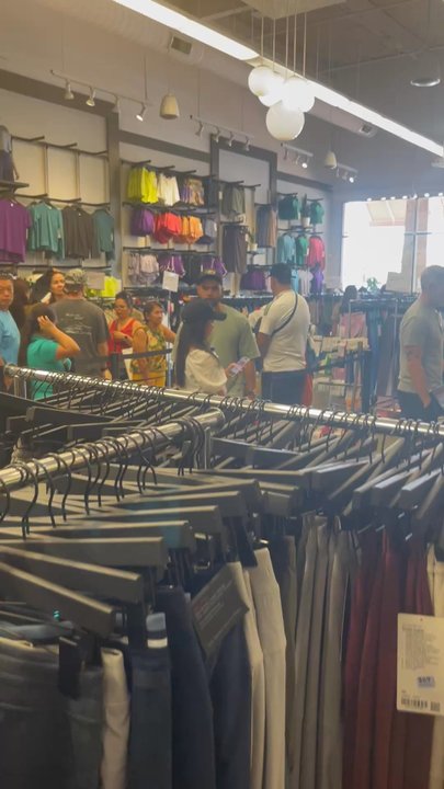 Lululemon - Women's Clothing Near Me - Commerce, California