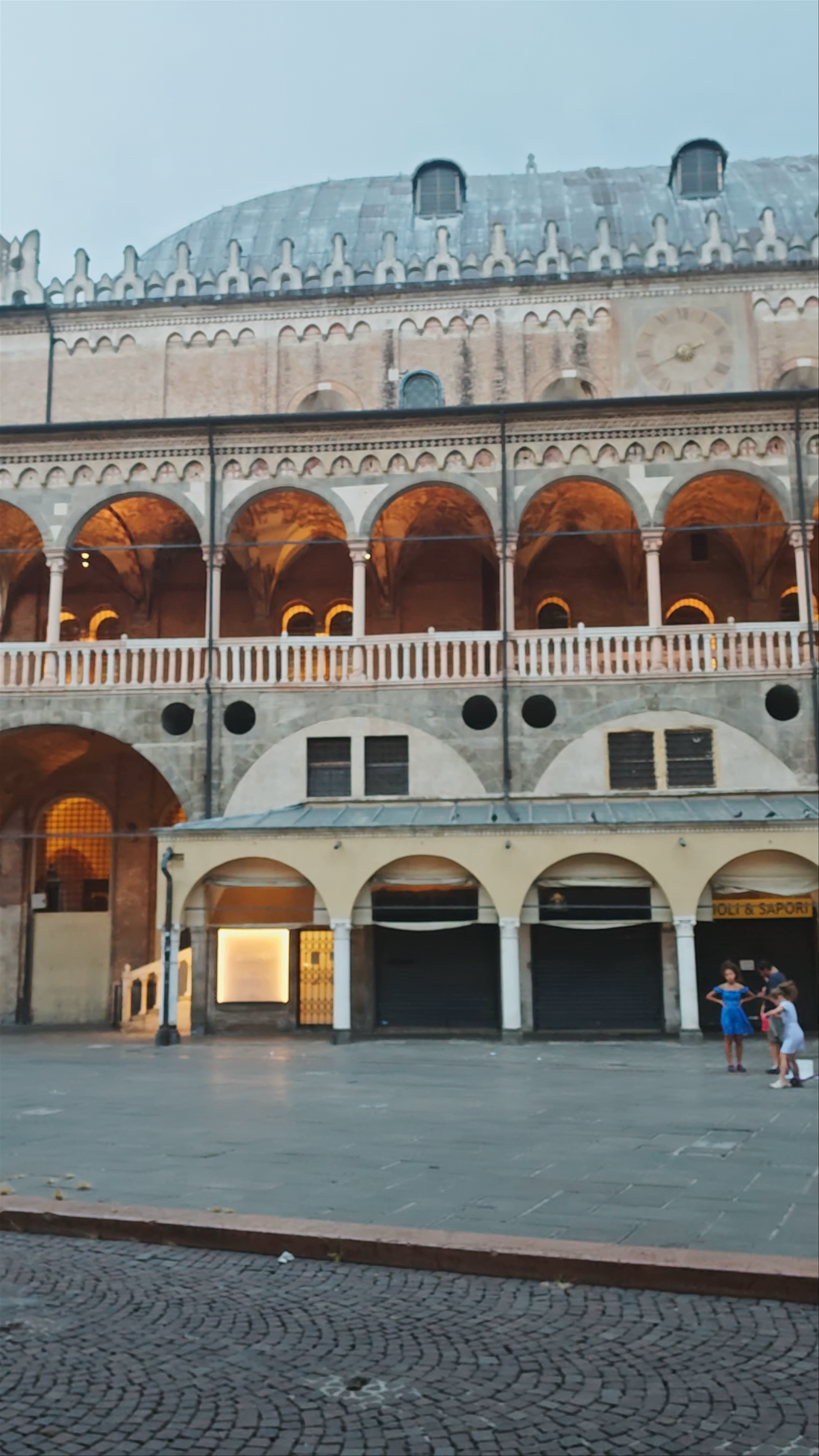 Sotto Salone Piazza Delle Erbe