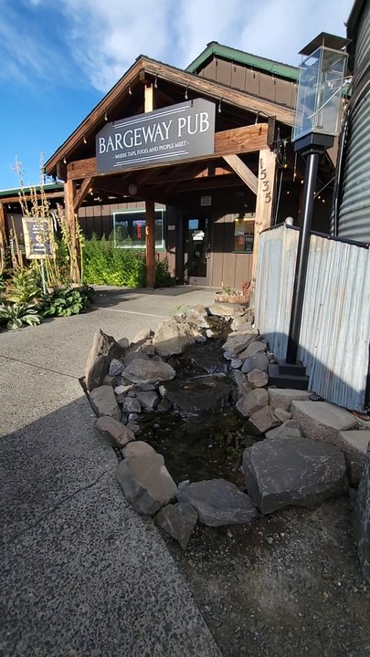 Bargeway Pub - Outside - New American Near Me - The Dalles, Oregon