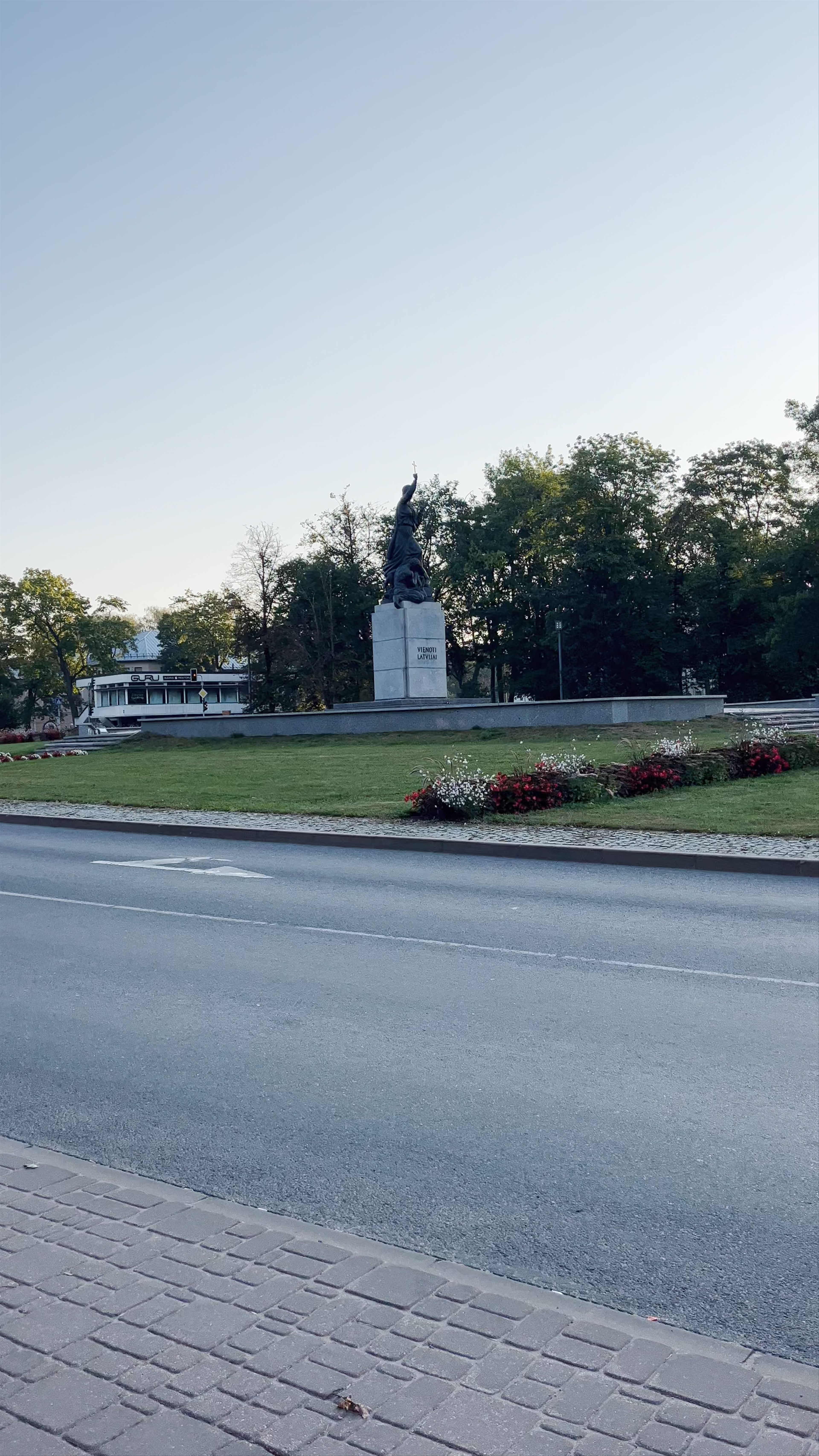 Atbrīvošanas Aleja Monument: A Historic Tribute in Rēzekne, Latvia