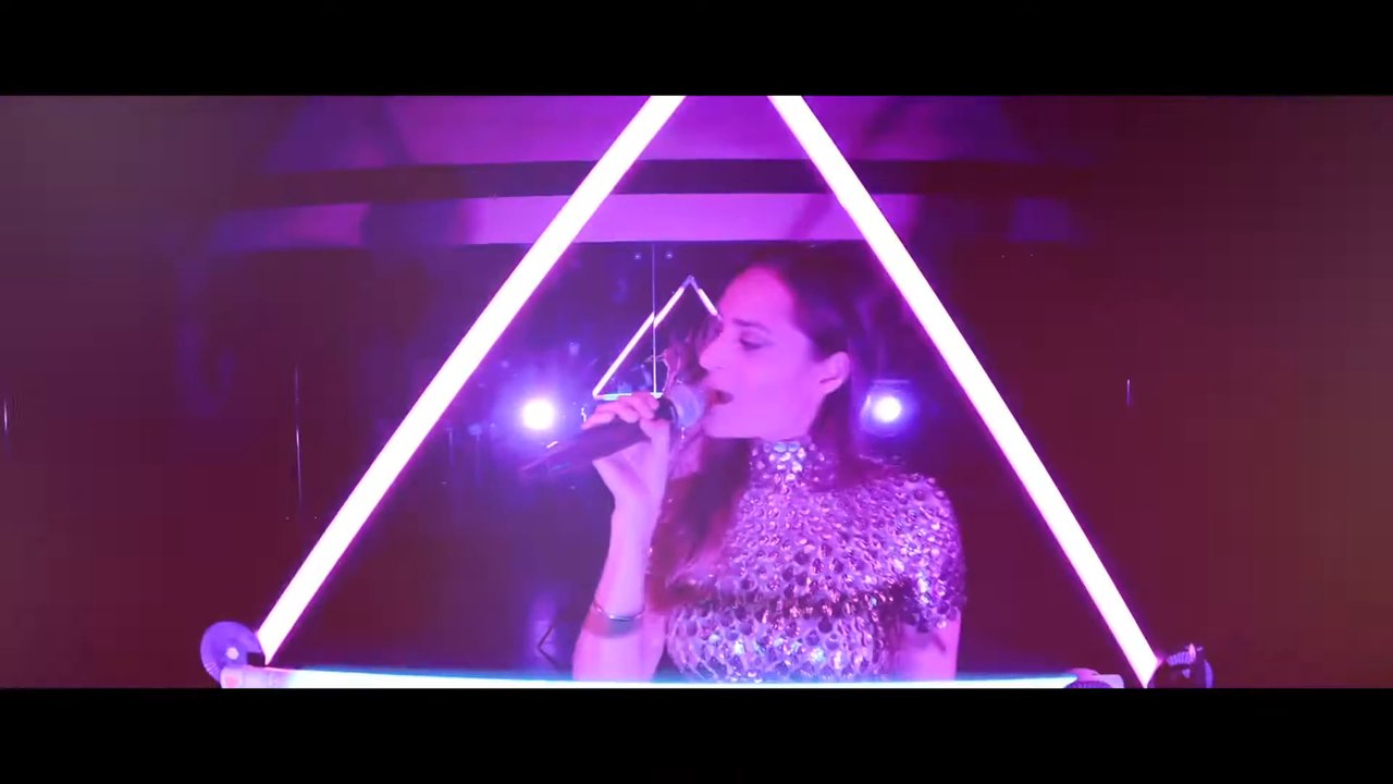 Female Saxophonist Singer & Electric Violinist - DJ Live Band For Hire - video 3