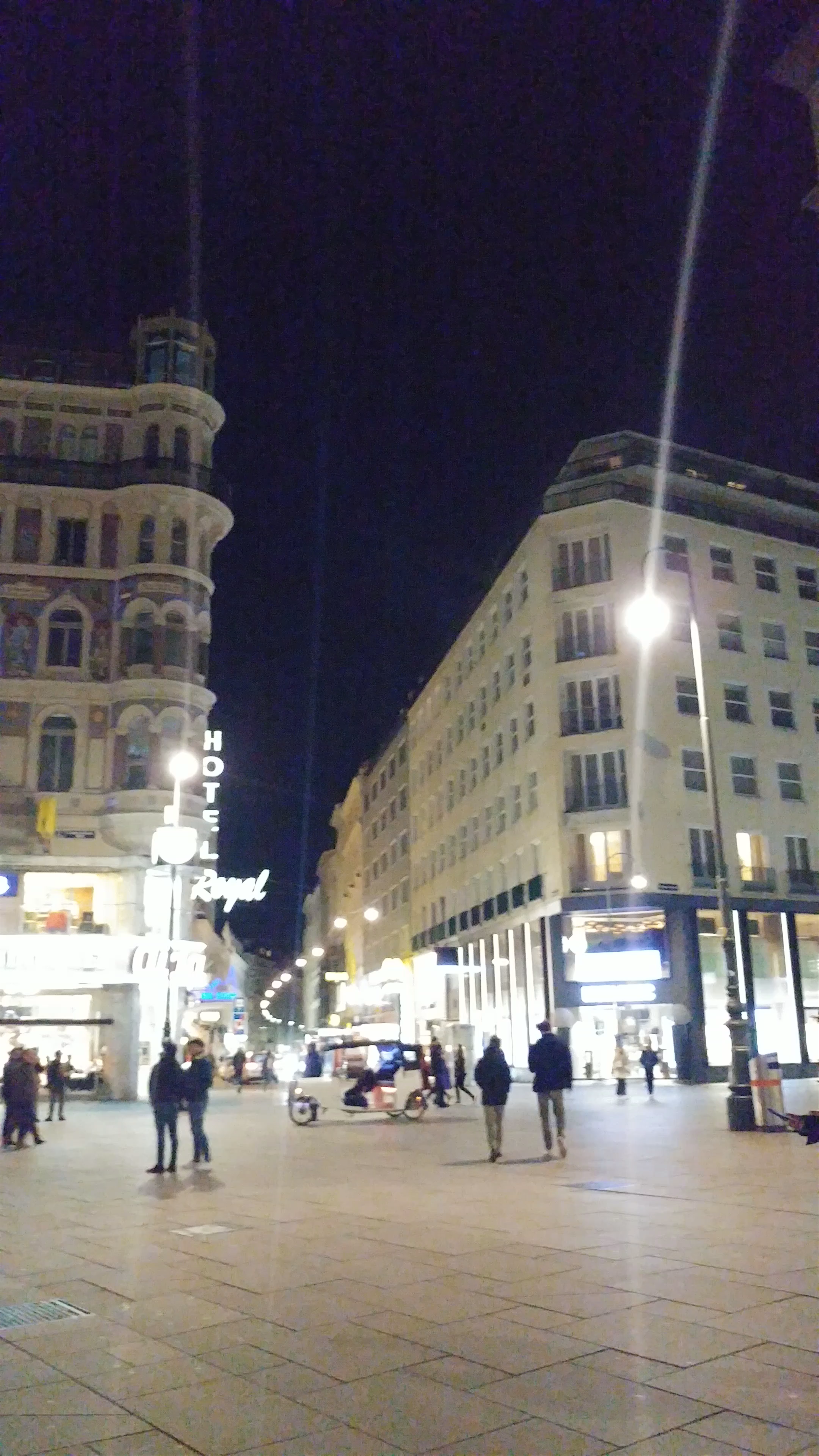 St. Stephen's Cathedral Night Walk in Vienna