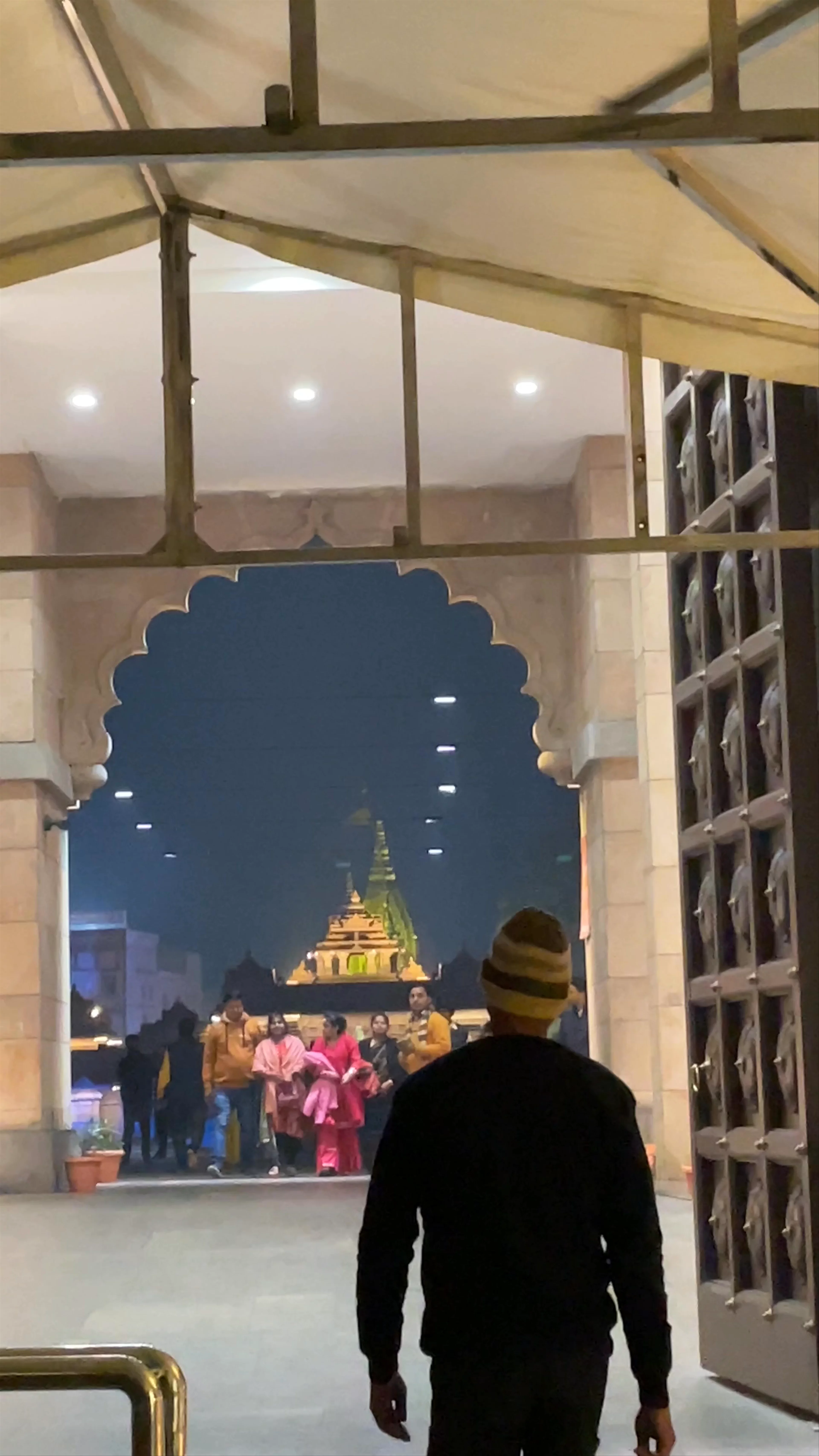 Shri Kashi Vishwanath Temple