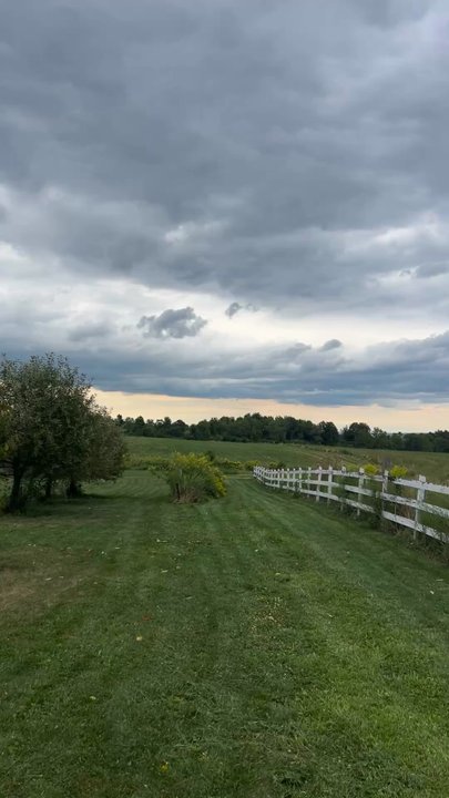 Shtayburne Farm - Outside - Farmers Market Near Me - Rock Stream, New York