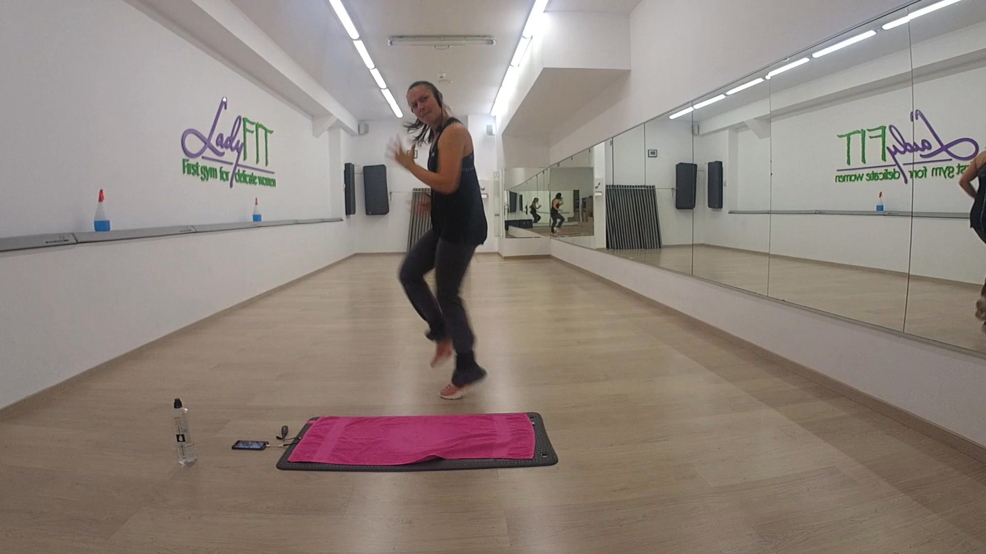 Oana B Lower Body Burn 1
