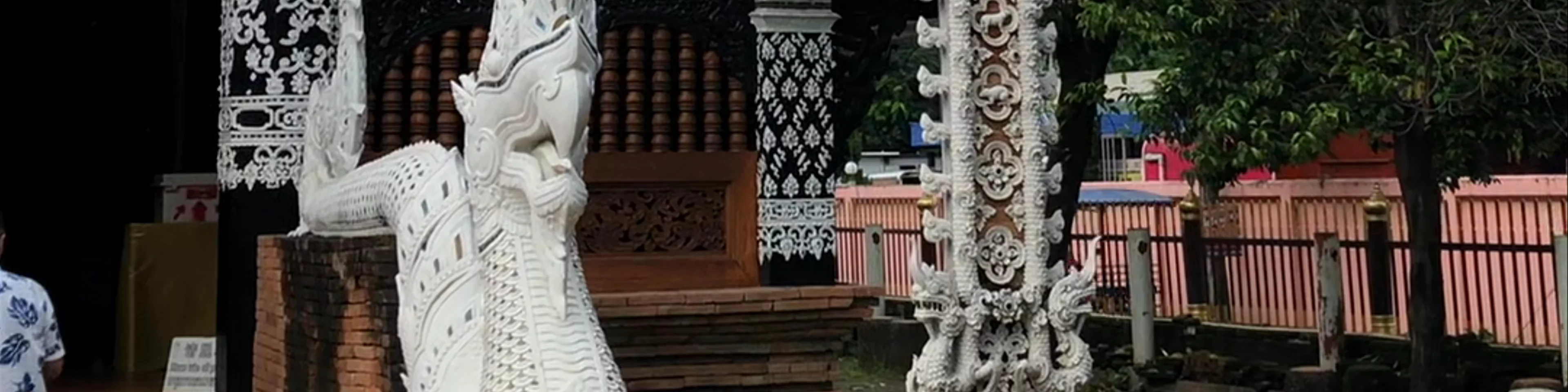 Wat Lok Moli