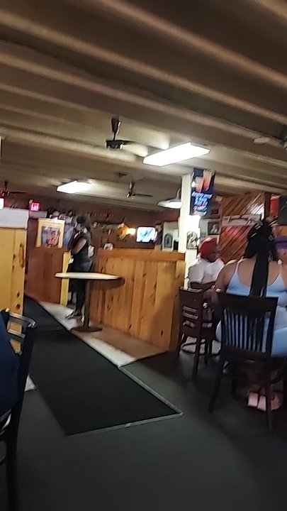 Catfish Deweys - Seafood Near Me - Oakland Park, Florida