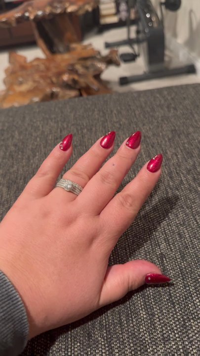 Quarry Nails - Nail Salons Near Me - Hodgkins, Illinois