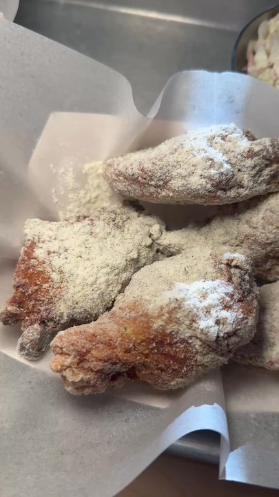 Wings to Us - (OL) White Snow - Chicken Wings Near Me - Henderson, Nevada