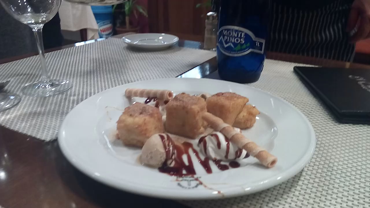 El Candil - Leche frita con anís - Mediterranean Near Me - Dos Hermanas, SE
