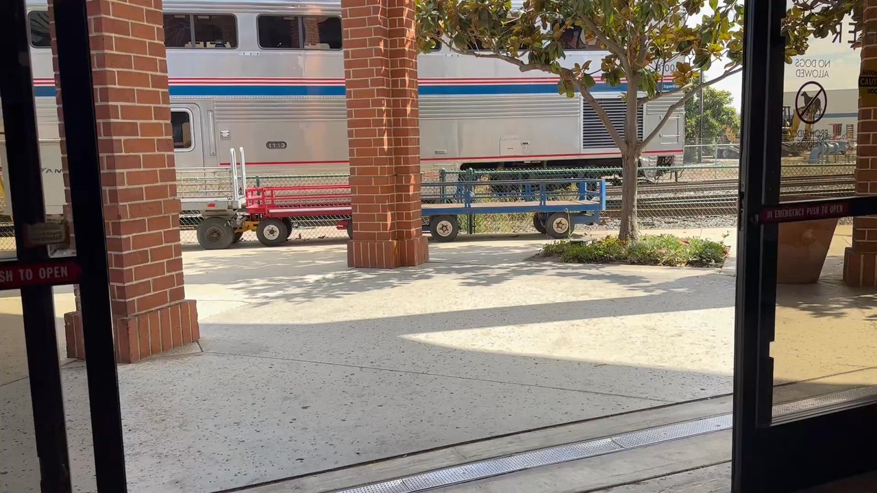 Amtrak - Train Stations Near Me - Oxnard, California