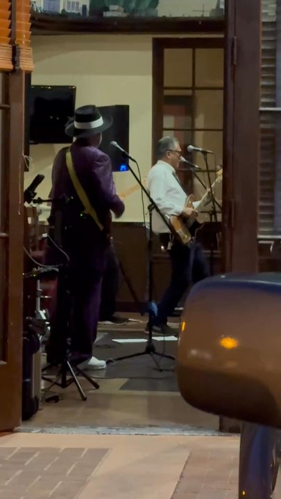 Streamliner Lounge - Live music featuring local legends the Wild Adults - Lounges Near Me - Orange, California