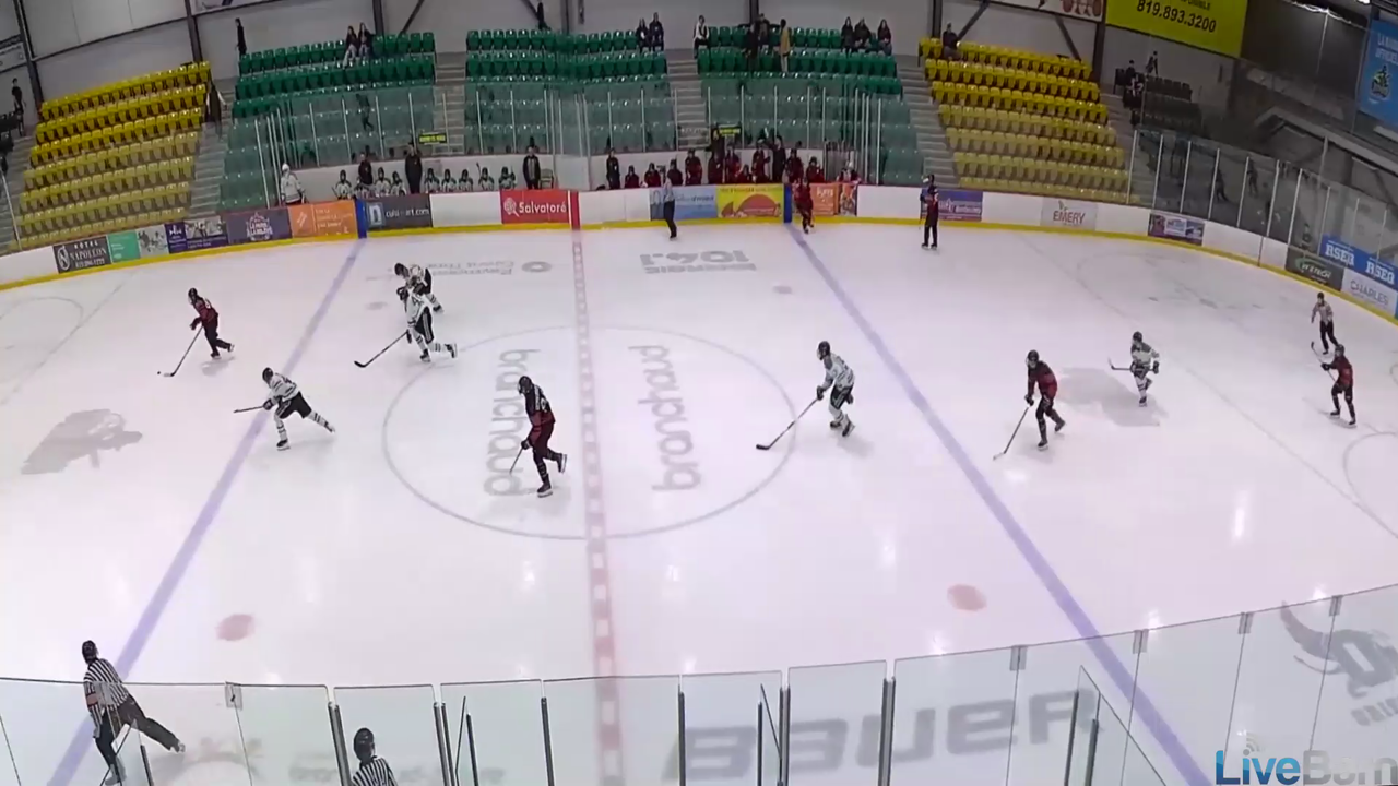 Alexandre Racine's Breakaway Goal | Collège Charles-Lemoyne M18 D1
