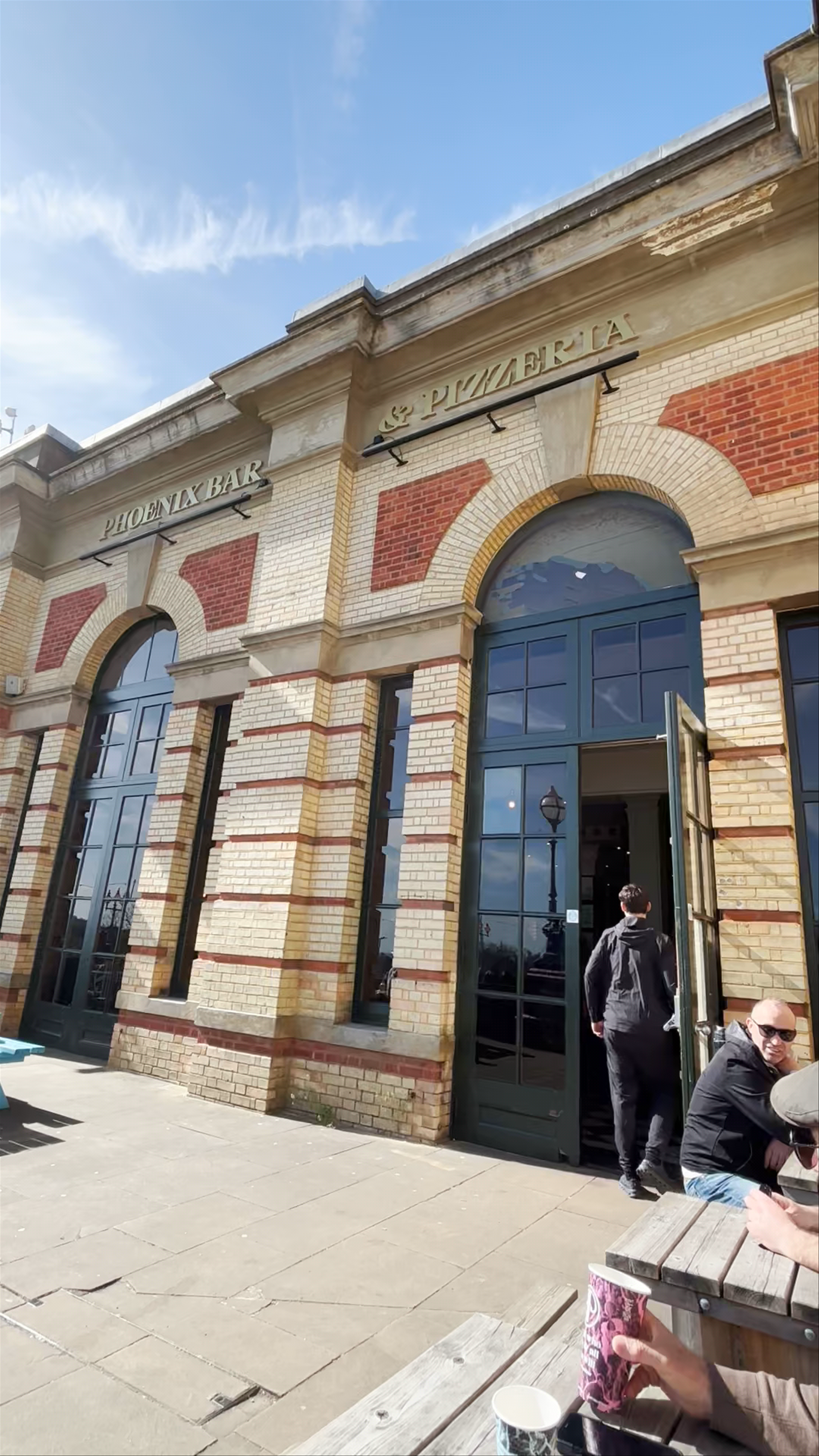 Phoenix Bar & Pizzeria