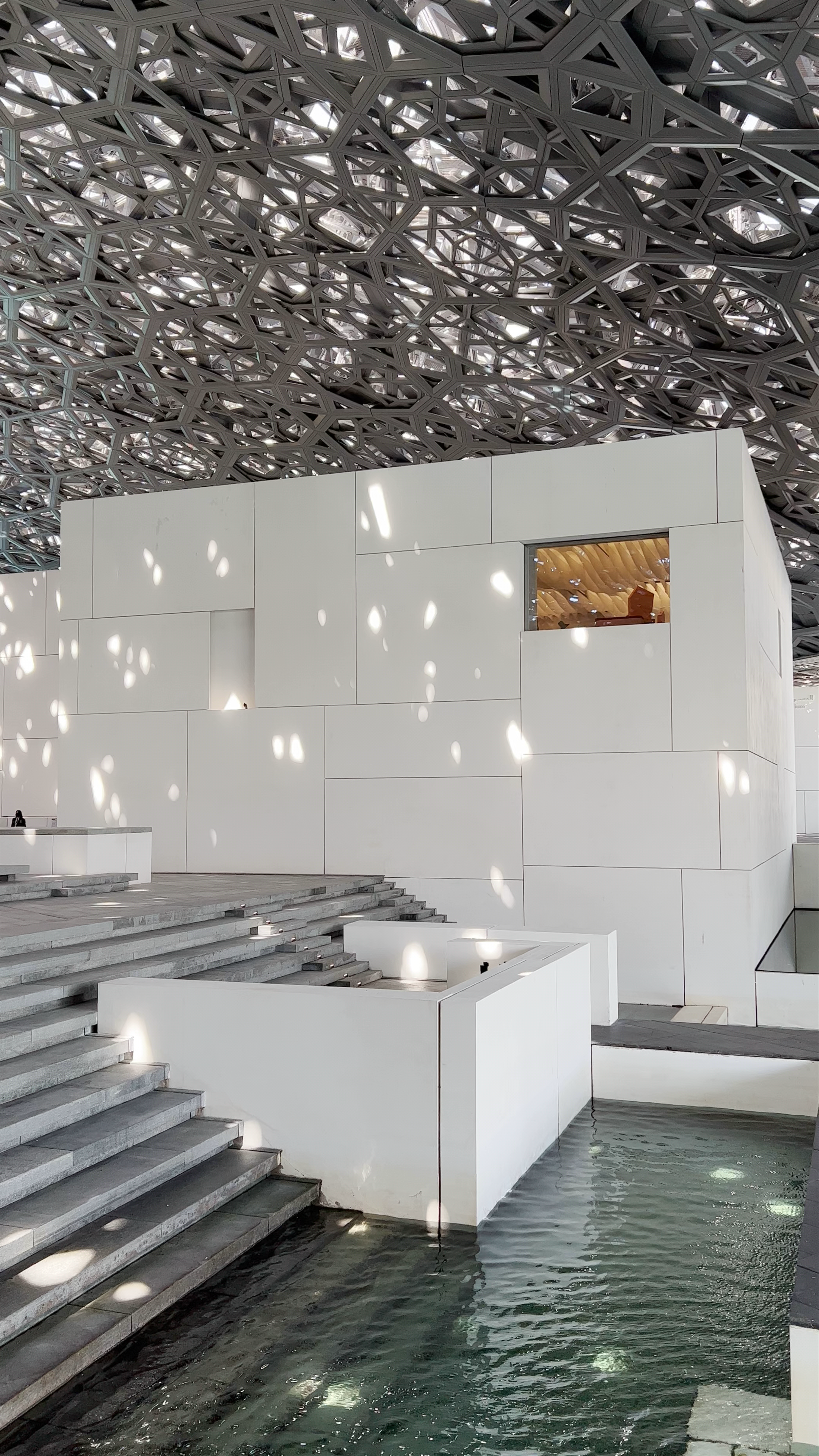 Louvre Abu Dhabi - Abu Dhabi - United Arab Emirates