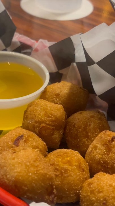 Skipjack's - Seafood Near Me - Nottingham, Maryland