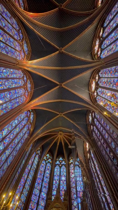 Sainte-Chapelle - Churches Near Me - Paris, 75